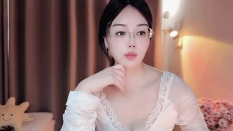 YunEr online show from 06.23.26