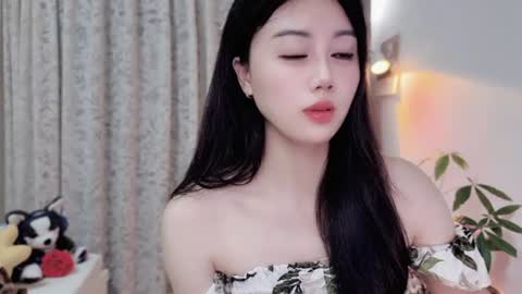 YunEr online show from 06.26.26