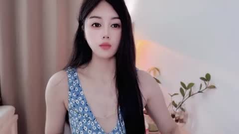 YunEr online show from 07.06.26