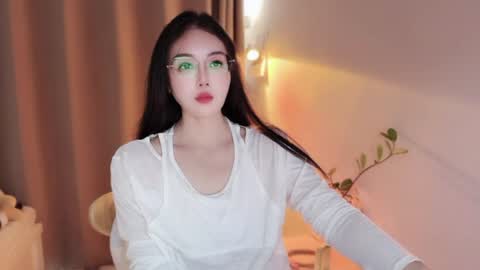 YunEr online show from 07.22.26