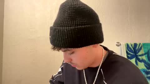 yungstudbev online show from 12.23.24