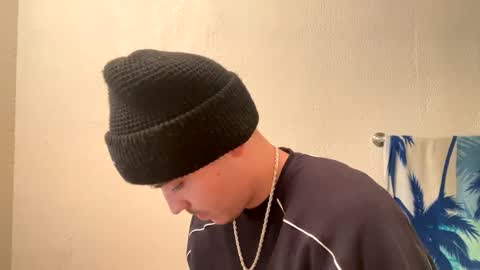 yungstudbev online show from 12.25.24