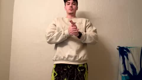 Snapshot of yungstudbev chatting on 12.28.24 yungstudbev online show from 12.28.24