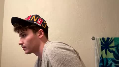 yungstudbev online show from 01.08.25