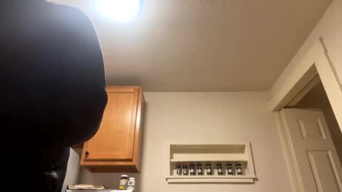 yungstudbev online show from 01.28.25