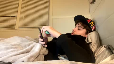 yungstudbev online show from 02.02.25