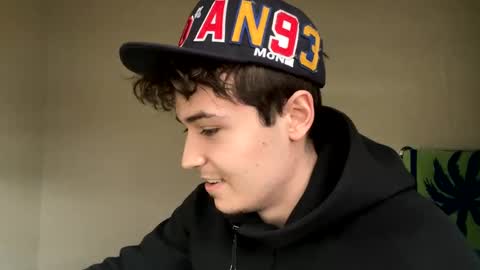 yungstudbev online show from 02.11.25