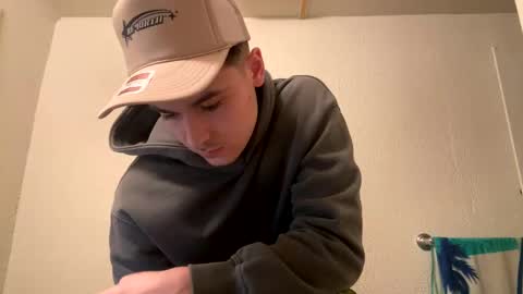 Snapshot of yungstudbev chatting on 02.19.25 yungstudbev online show from 02.19.25