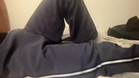 Snapshot of yungwolf69 chatting on 12.04.25 yungwolf69 online show from 12.04.25