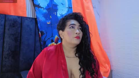 yunkeyc online show from 10.27.25