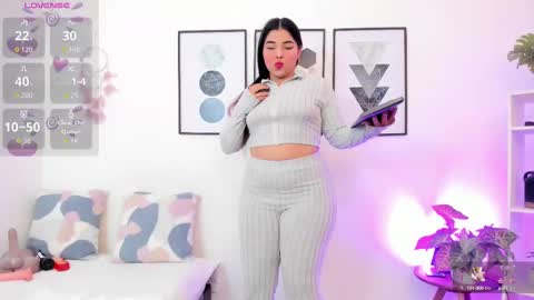 Yunna online show from 09.30.25