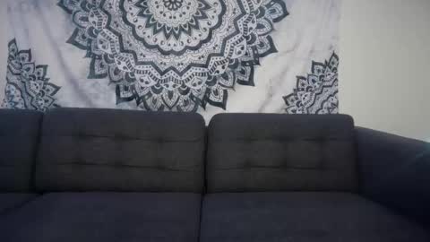 yurdreams_22 online show from 11.12.25