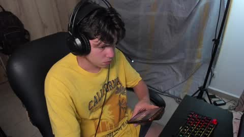 Snapshot of yurii_moody chatting on 12.11.24 yurii_moody online show from 12.11.24