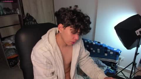 Snapshot of yurii_moody chatting on 09.28.25 yurii_moody online show from 09.28.25