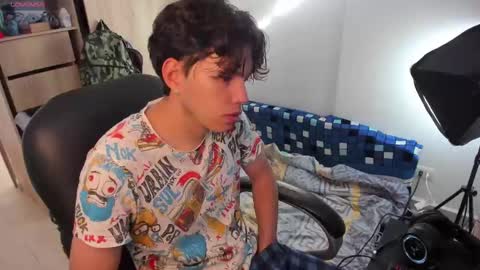 Snapshot of yurii_moody chatting on 10.06.25 yurii_moody online show from 10.06.25