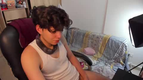 Snapshot of yurii_moody chatting on 10.22.25 yurii_moody online show from 10.22.25