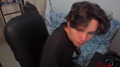 Snapshot of yurii_moody chatting on 11.30.25 yurii_moody online show from 11.30.25