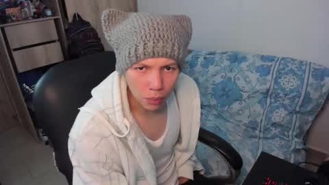 Snapshot of yurii_moody chatting on 12.05.25 yurii_moody online show from 12.05.25