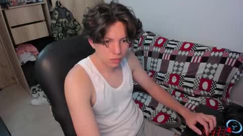 Snapshot of yurii_moody chatting on 12.16.25 yurii_moody online show from 12.16.25