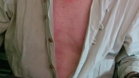 Snapshot of yvanbonar181018 chatting on 09.28.25 yvanbonar181018 online show from 09.28.25