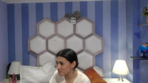 yvi online show from 08.05.26