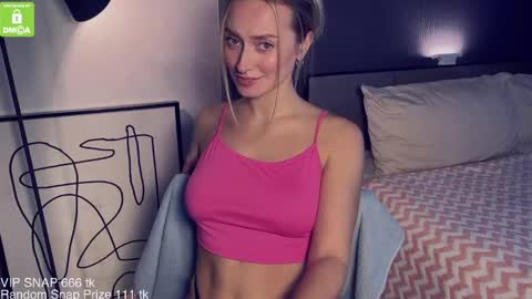 The Queen Bitch of the United Kingdom online show from 12.04.24