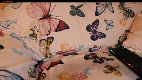 yzza_suave online show from 11.21.25