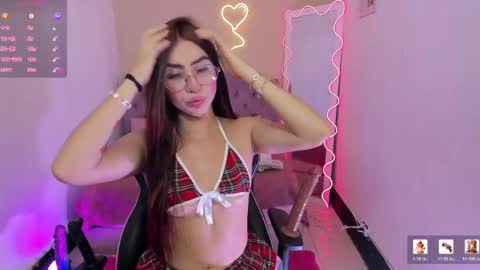 Snapshot of zaafira_tay chatting on 05.20.26 zaafira_tay online show from 05.20.26