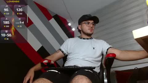 Snapshot of zac_golden chatting on 06.21.26 Zack online show from 06.21.26