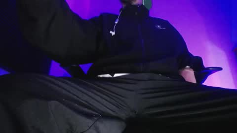 Snapshot of zac_watson chatting on 12.21.25 Zac Freelance model online show from 12.21.25