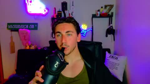 Zach Rhyder online show from 04.29.26