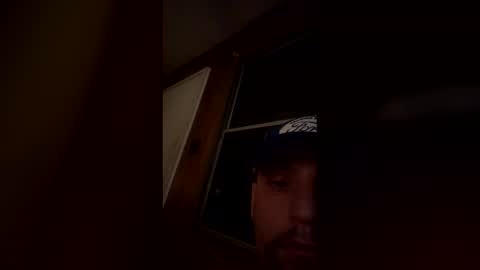 zacharyrobertson48 online show from 05.17.26