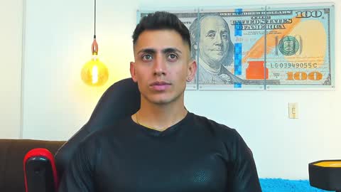 Snapshot of zachpri20 chatting on 01.18.25 zachpri20 online show from 01.18.25