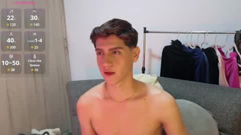 Snapshot of zackary_025 chatting on 12.09.24 Zack online show from 12.09.24