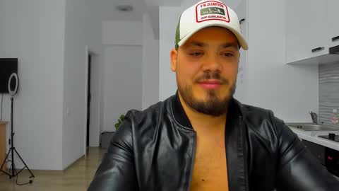 Snapshot of zackconnorsx chatting on 11.06.25 Zack online show from 11.06.25