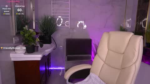 Zafiramoonn online show from 04.30.26