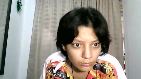 Zafiro online show from 02.04.26