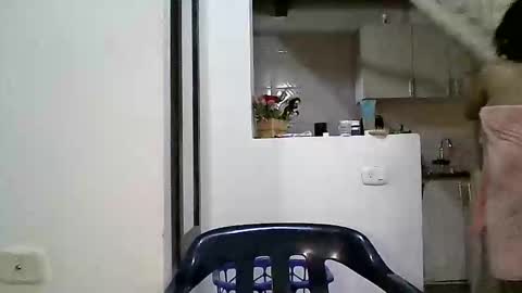 Zafiro online show from 05.04.26