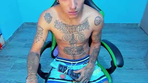 Snapshot of zafirocum chatting on 02.14.26 BiG Zafiro online show from 02.14.26