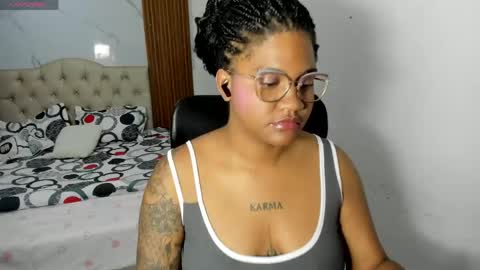 zahra_rose online show from 05.05.26