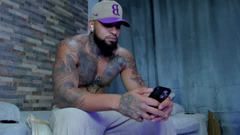 Snapshot of zain_diesel7 chatting on 01.17.25 INSTAGRAM yormanfit7 online show from 01.17.25