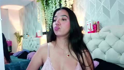 Zaira Bonny online show from 06.17.26