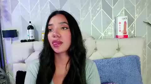 Zaira Bonny online show from 07.08.26