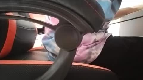 Snapshot of zaku_ chatting on 10.17.25 zeon online show from 10.17.25