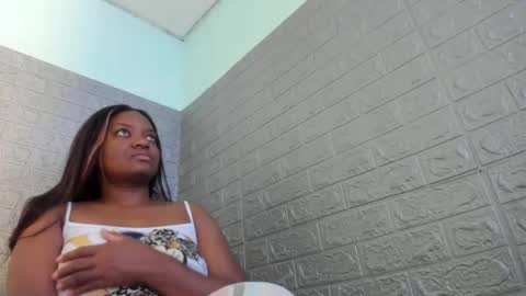 Snapshot of zamara__ chatting on 07.31.26 Zamara online show from 07.31.26