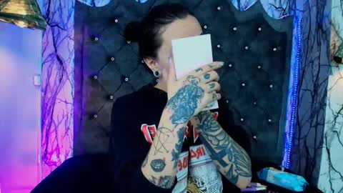   online show from 09.17.25