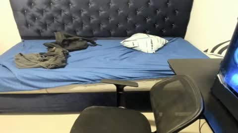 Snapshot of zammcito_ chatting on 12.15.24 zamm online show from 12.15.24