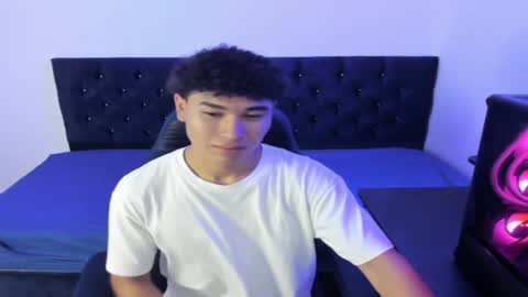 Snapshot of zammcito_ chatting on 01.23.25 zamm online show from 01.23.25