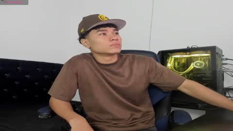 Snapshot of zammcito_ chatting on 02.01.25 zamm online show from 02.01.25