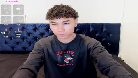 Snapshot of zammcito_ chatting on 02.10.25 zamm online show from 02.10.25